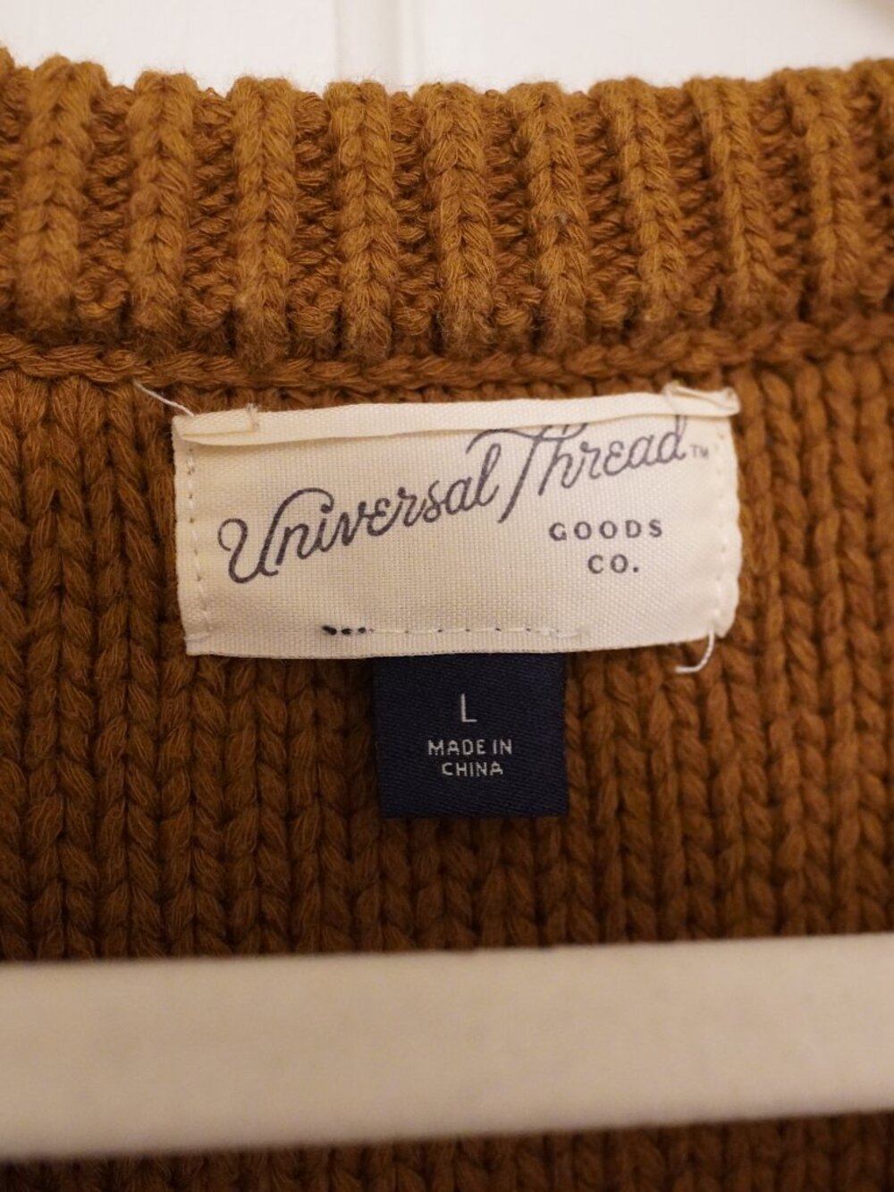Universal Thread Brown Knit Sweater Vest Top Size Large - Picture 2 of 3